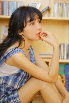 两个人免费观看视频图片
